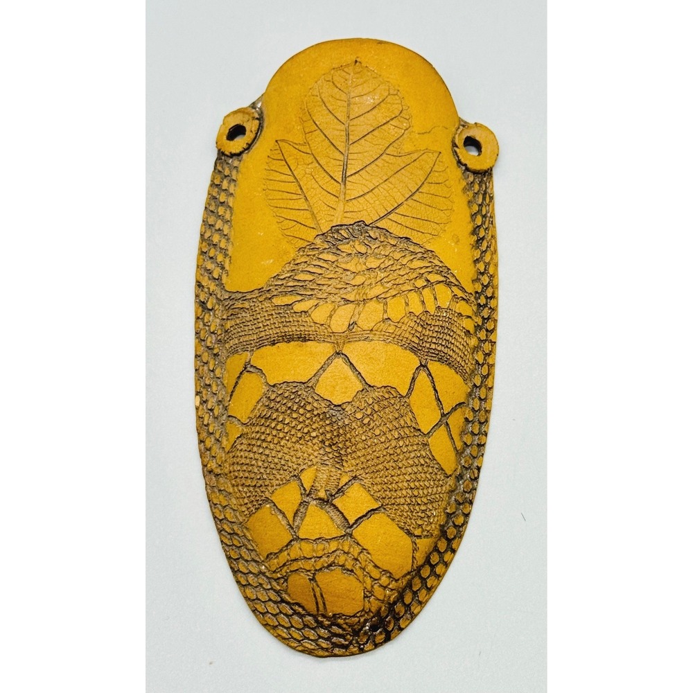 Ona Handmade Israel Wall Pocket Vase Planter Ceramic Leaf Pattern Vintage Signed